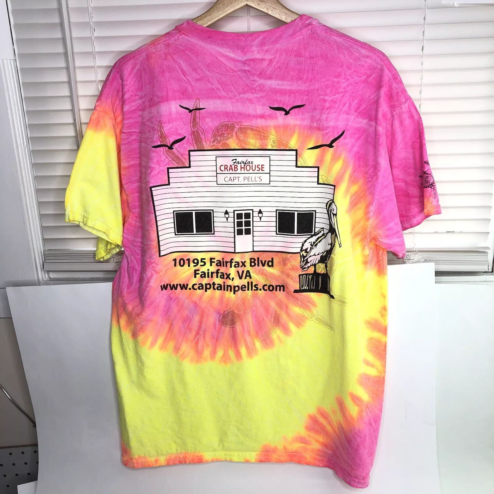 Gildan Vtg Tie Dyed T-shirt L Advertise Captain Pells Fairfax Crap Size US L / EU 52-54 / 3 - 6 Thumbnail