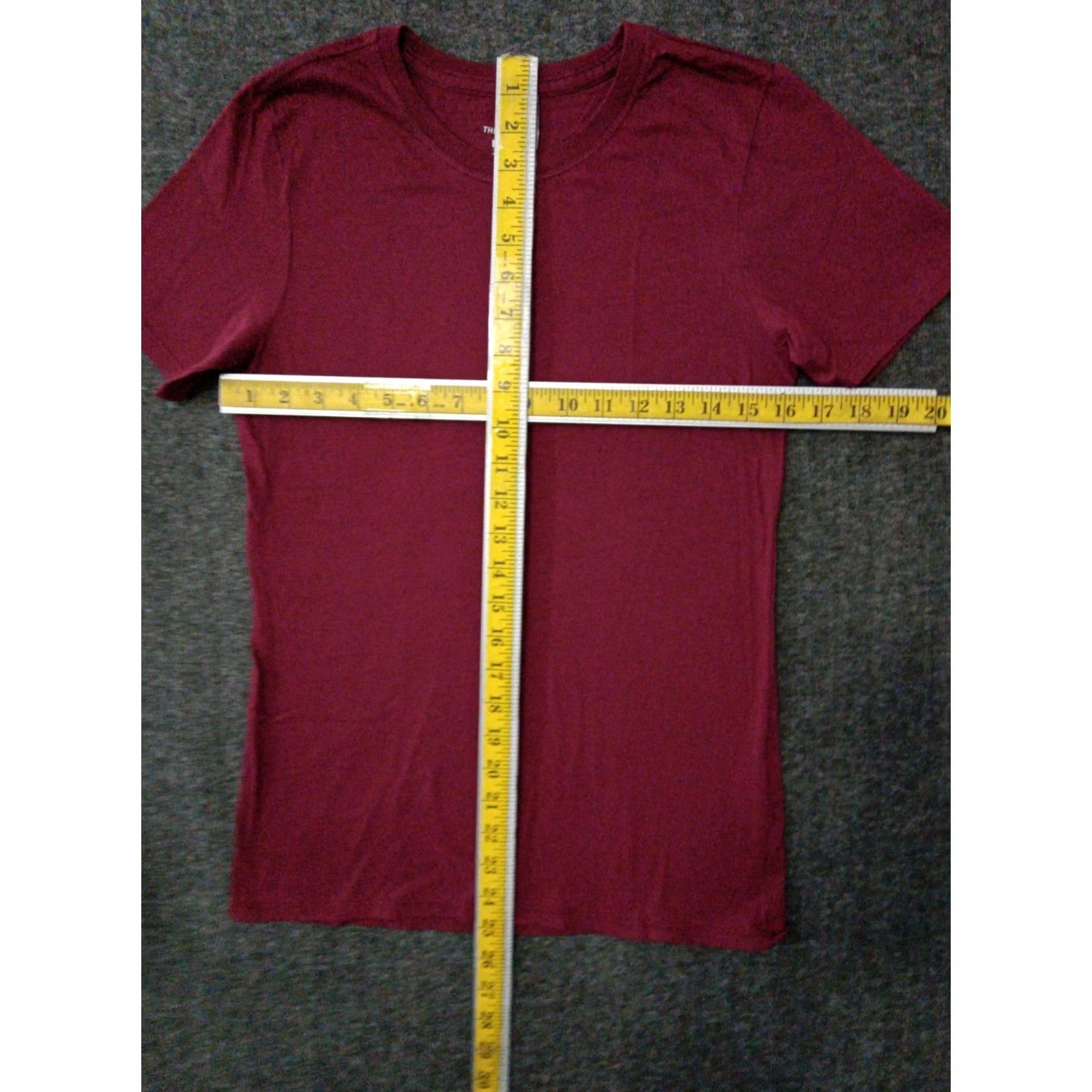Nike Nike Tee Shirt Mens XS Burgundy Short Sleeve Athletic Fit T-Shirt Logo Accent Solid Crew Neck Casual Activewear Size US XS / EU 42 / 0 - 3 Thumbnail