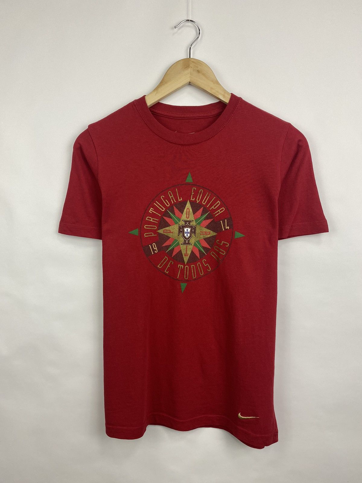 Nike 🇵🇹 Vintage Nike Portugal t-shirt rare retro hype Y2K Size US S / EU 44-46 / 1 - 3 Thumbnail