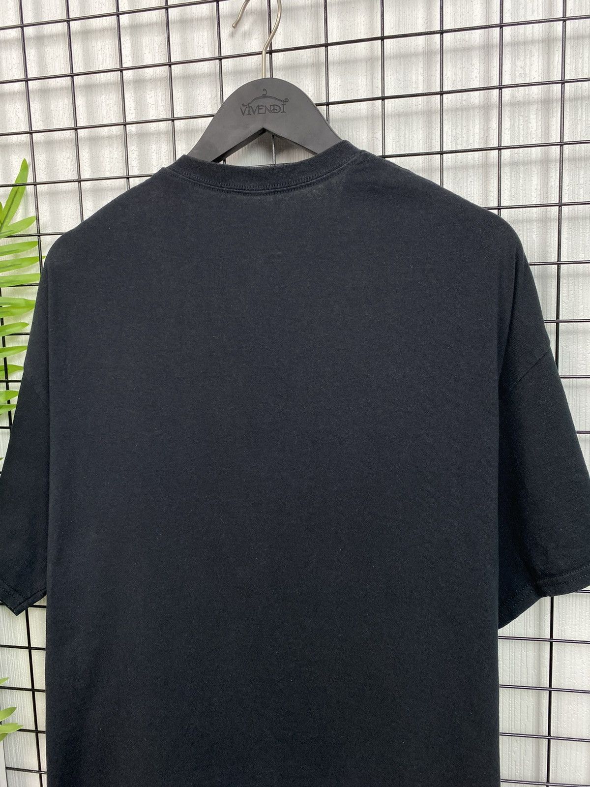 Band Tees Foo Fighters band T shirt Tee “Louis Vuitton style logo” Men Size US XL / EU 56 / 4 - 16 Thumbnail