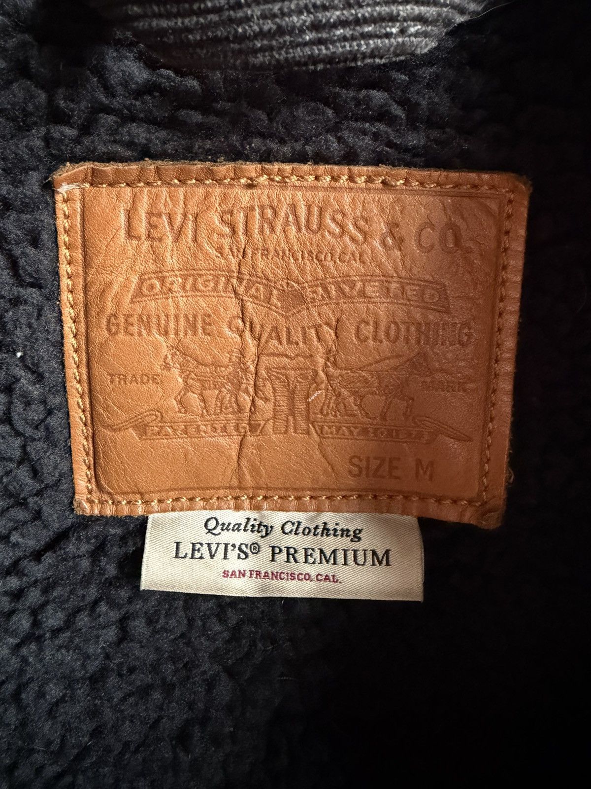 Levi's Vintage Clothing Levi’s Black Corduroy Sherpa Trucker Size US M / EU 48-50 / 2 - 3 Thumbnail