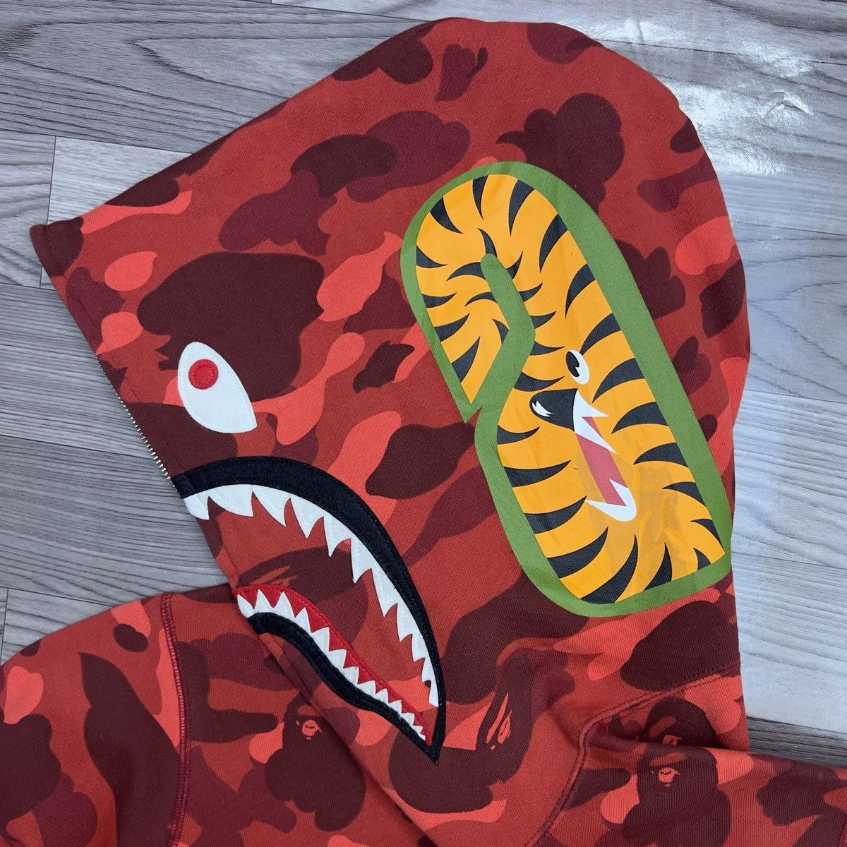 Bape Bape Red Camo Shark Full Zip Hoodie Size US XL / EU 56 / 4 - 15 Thumbnail