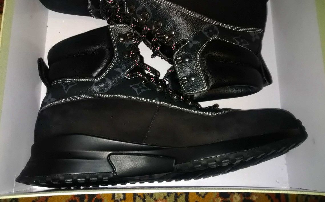 Louis Vuitton × Vintage LOUIS VUITTON Canyon Sneaker Boots rapper Vintage lv shoes Size US 9 / EU 42 - 5 Thumbnail