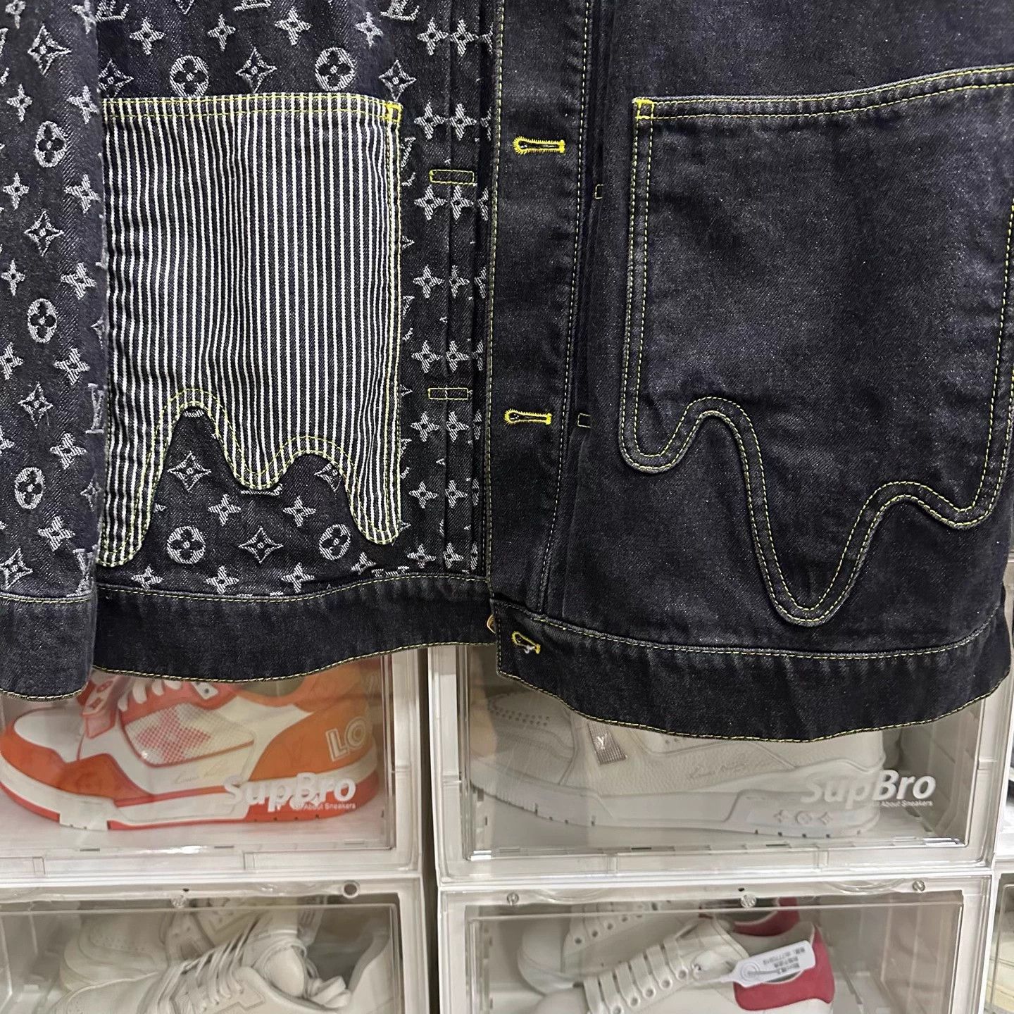 Louis Vuitton LOUIS VUITTON Deconstructed Patchworkt Denim Jacket Size US XL / EU 56 / 4 - 3 Thumbnail