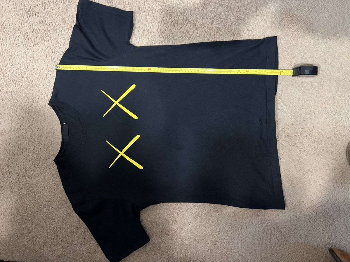Kaws × Original Fake 2008 KAWS | Original Fake tee size 4 black Size US XL / EU 56 / 4 - 4 Thumbnail
