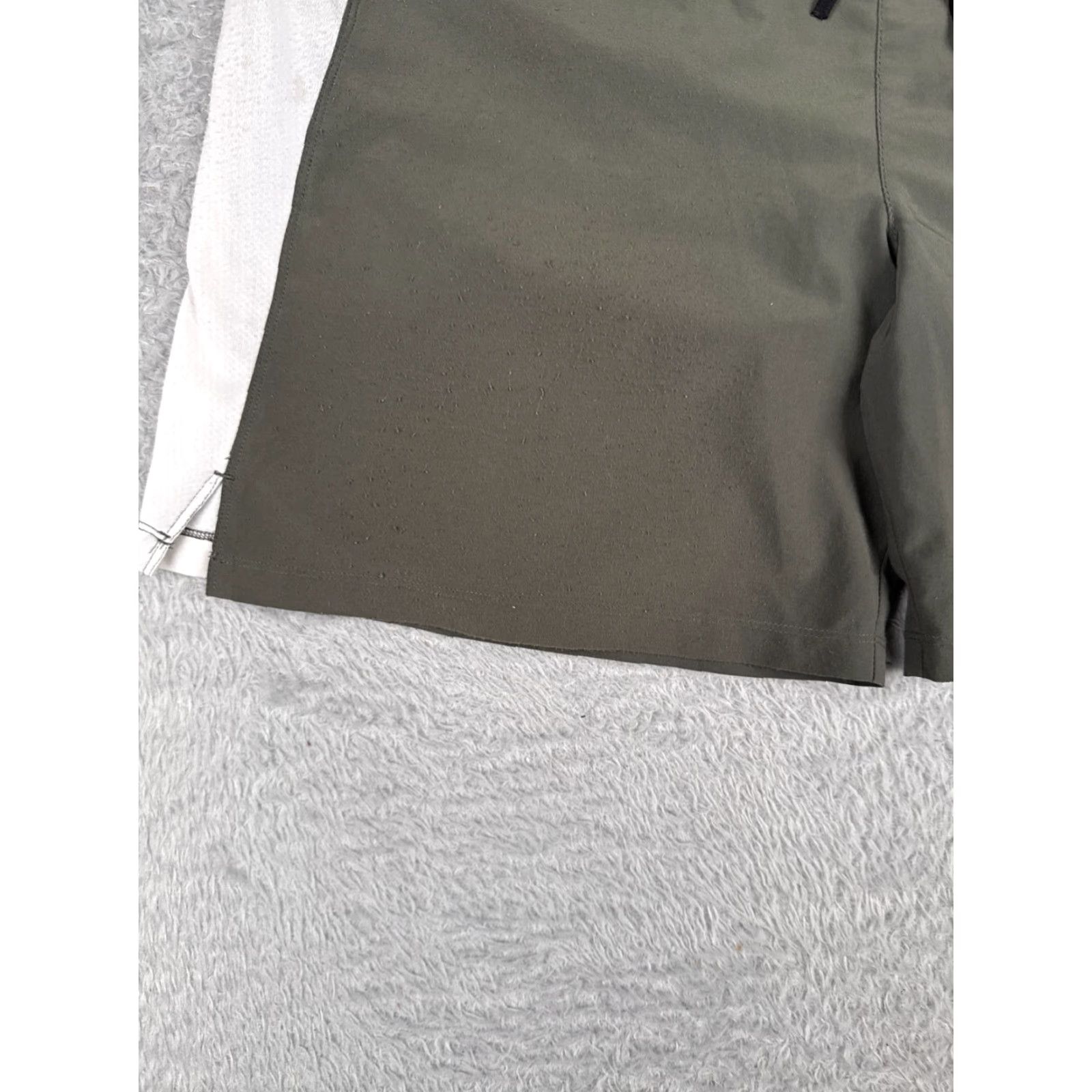 Vintage REI Womens Cargo Shorts Adult Large Gray White Lined Pockets 36x7 Nylon Polyester Pocket Zipper 36 Inseam Regular Size 36" / US 14 / IT 50 - 3 Thumbnail