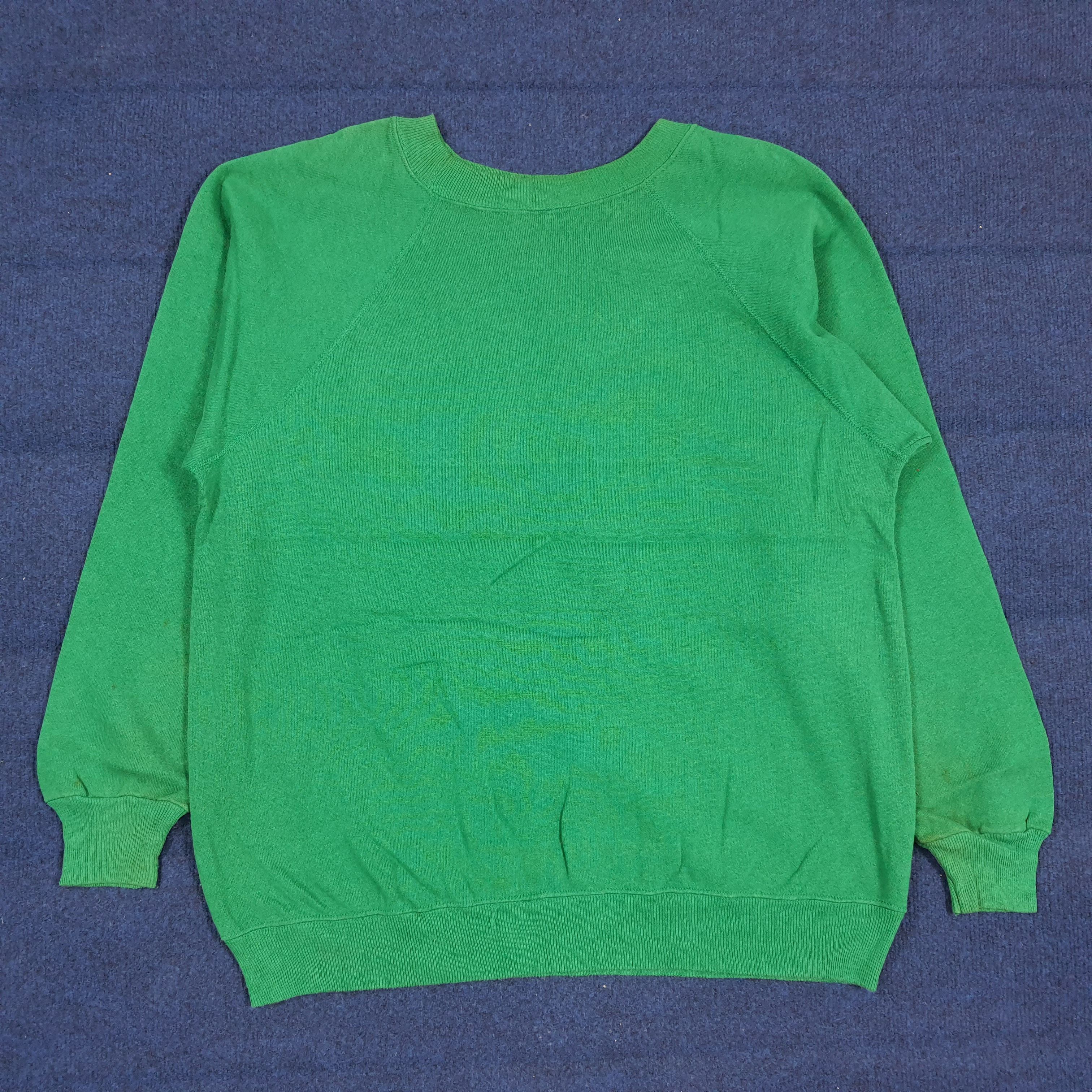 Hanes Vintage Hanes Christmas Graphic Sweatshirt C296N4 Size US L / EU 52-54 / 3 - 3 Thumbnail