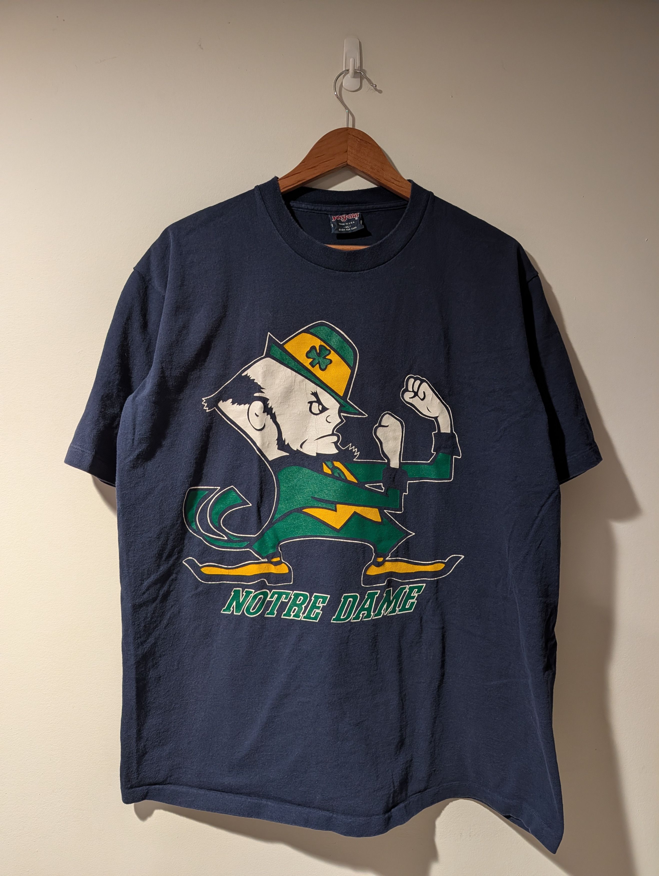 NCAA Vintage 90s Notre Dame Shirt USA Big Print Fighting Irish Size US XL / EU 56 / 4 - 1 Thumbnail