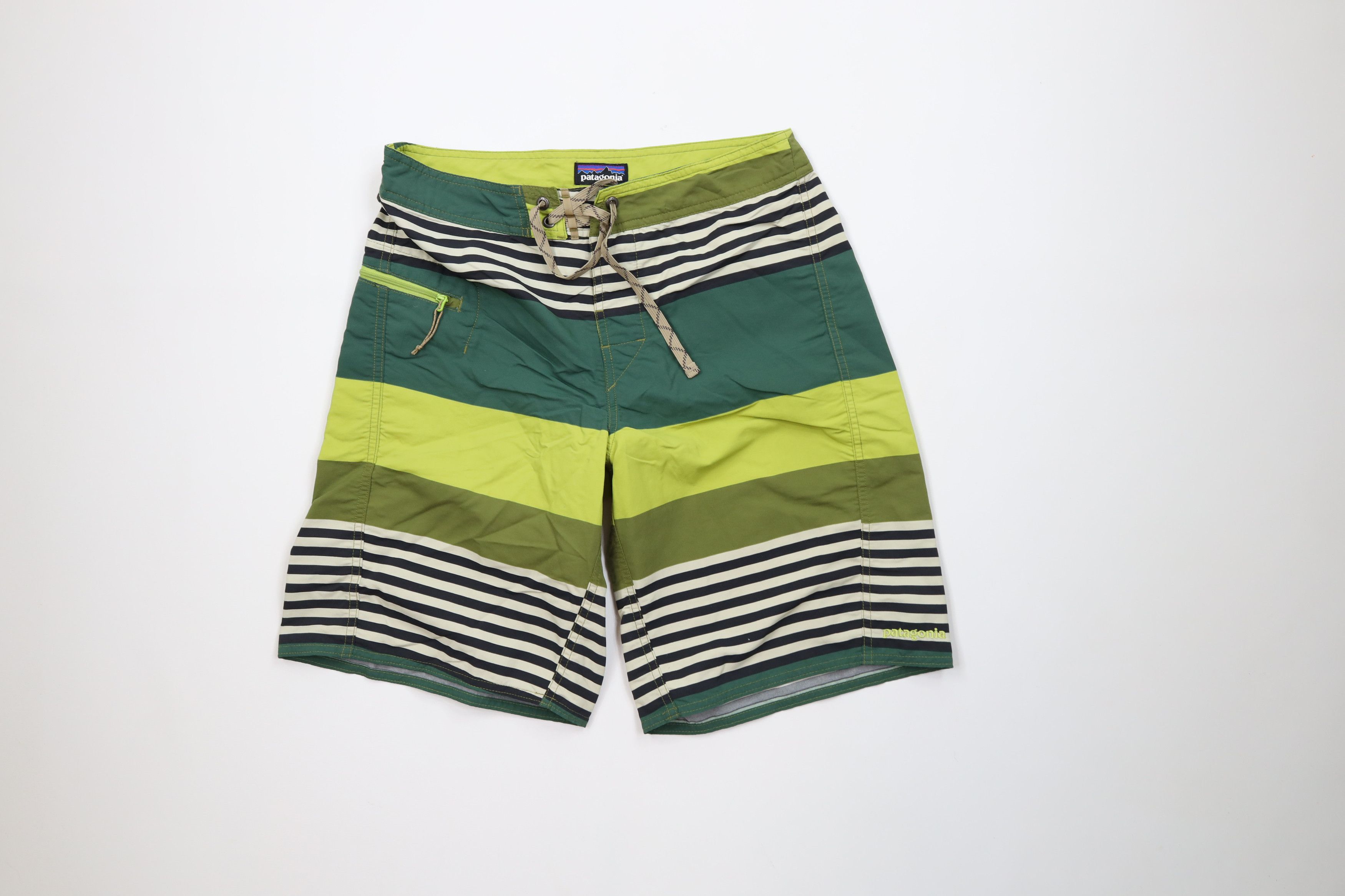 Patagonia Patagonia Logo Striped Wavefarer Board Shorts Trunks Green Size US 30 / EU 46 - 1 Thumbnail