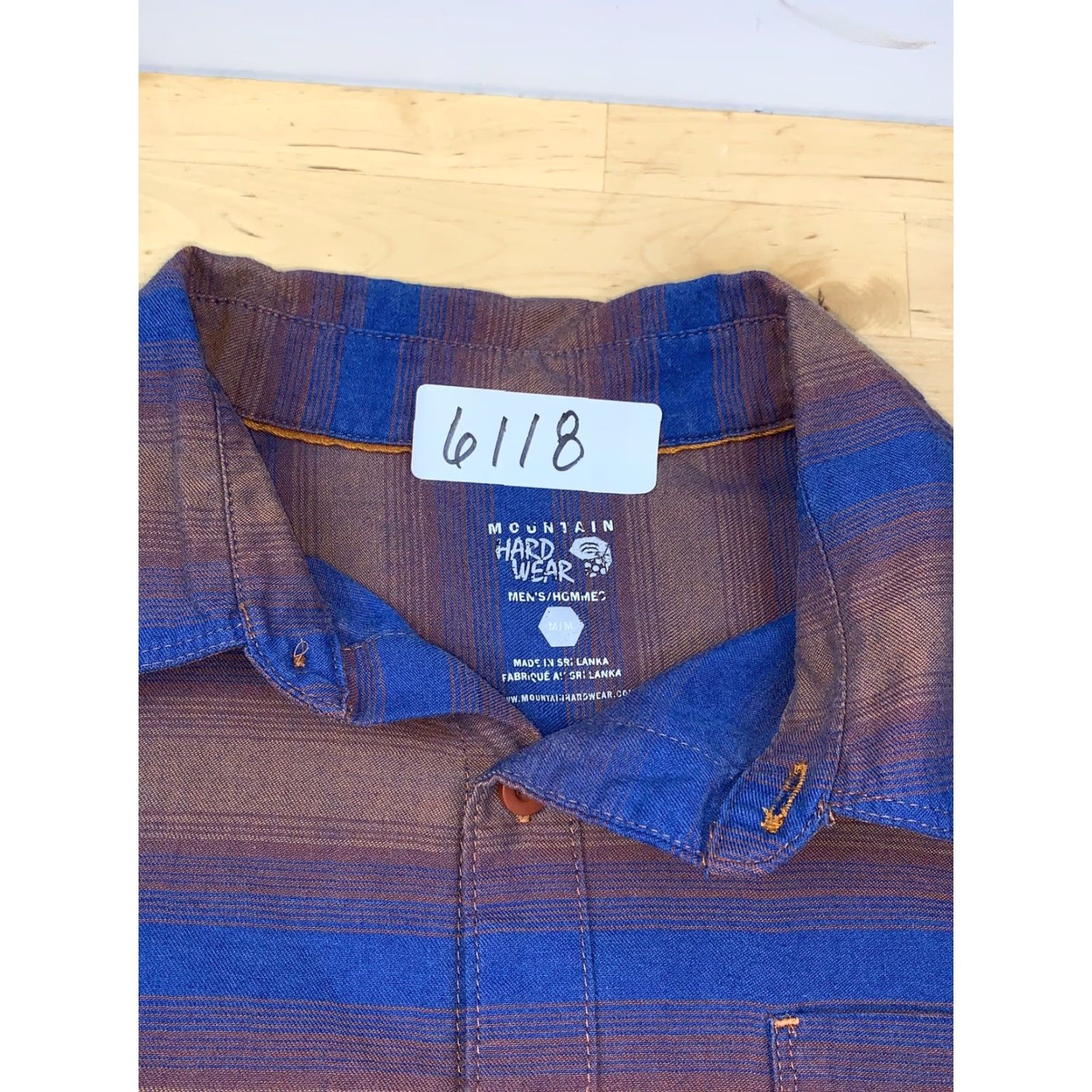 Mountain Hardwear VINTAGE Mountain Hardwear Button-Up Shirt M/L Long Sleeve Striped Blue Outdoor Casual Pockets Mens Size US L / EU 52-54 / 3 - 3 Thumbnail