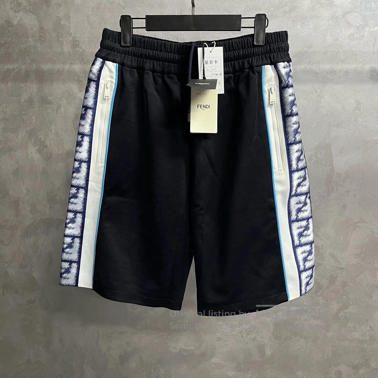 Fendi FENDI size s Side trim strip stamp Leisure shorts| Size US 28 / EU 44 - 1 Thumbnail