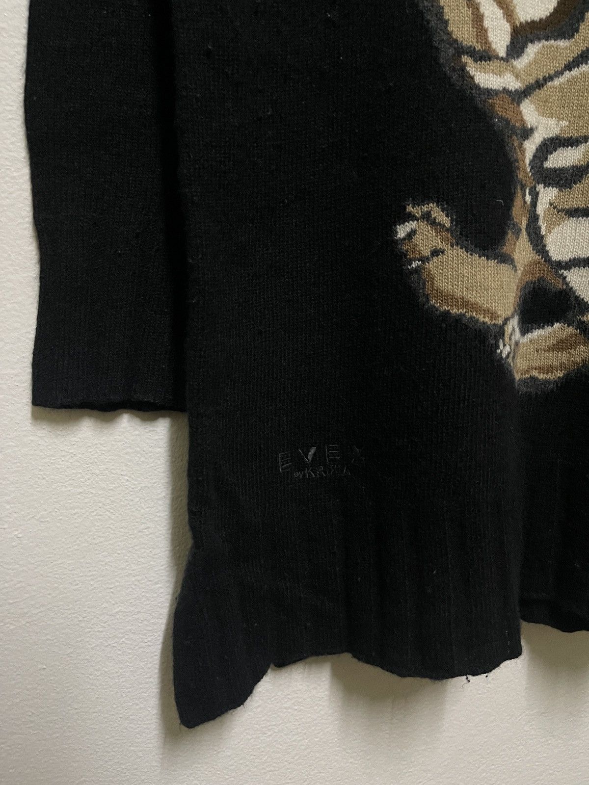 Japanese Brand × Krizia Uomo × Vintage Evex by Krizia Tiger Jumper Knitwear Size M / US 6-8 / IT 42-44 - 3 Thumbnail