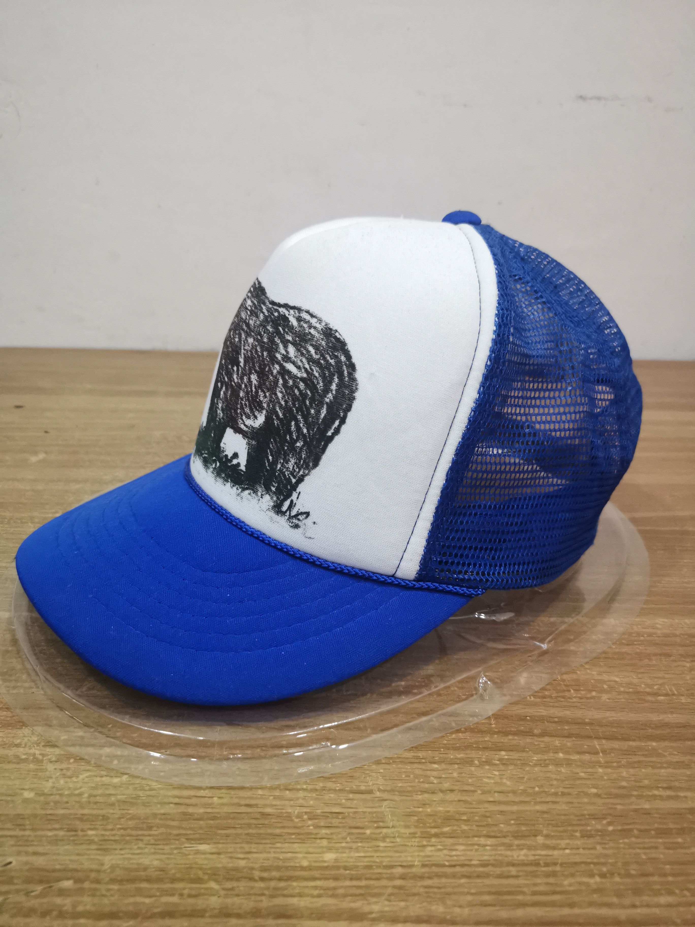 Vintage Vintage Trucker Hats Custom Sketch - Nice Bear Design Size ONE SIZE - 4 Thumbnail
