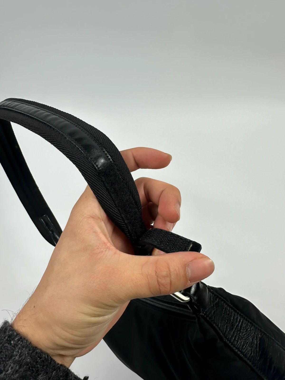 Prada Prada Milano FW99 Black Leather & Nylon Shoulder Bag Size ONE SIZE - 11 Thumbnail
