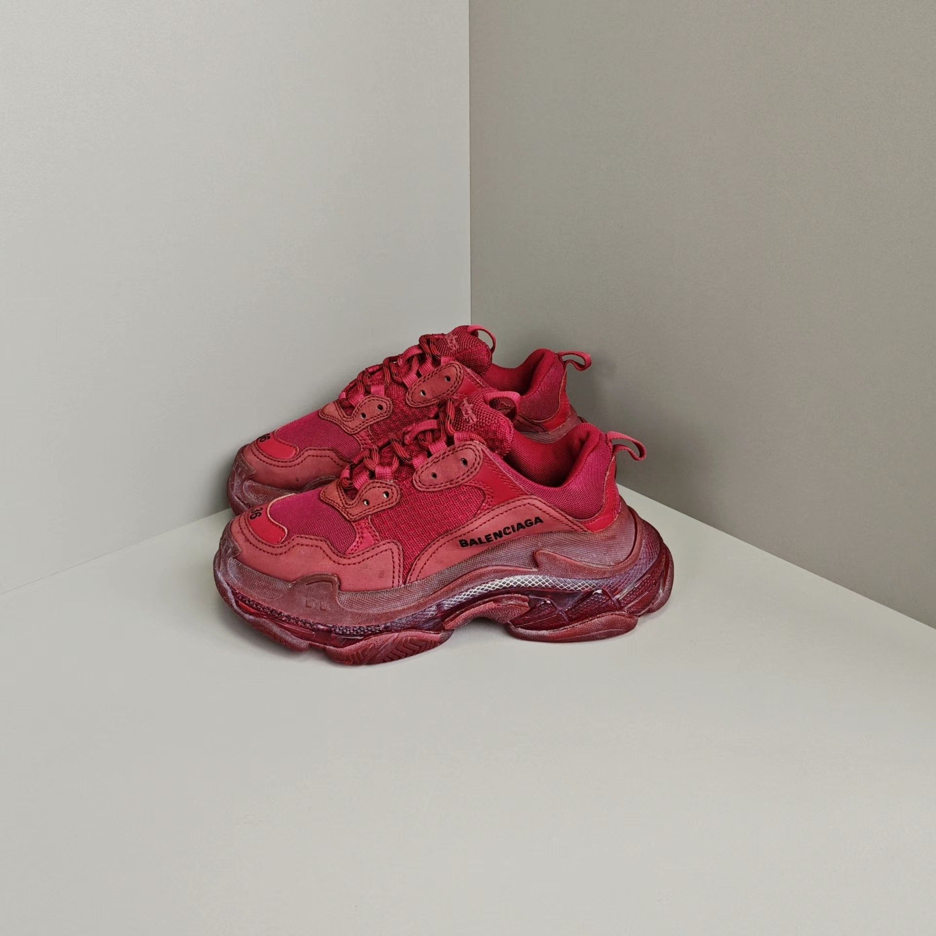 Balenciaga Balenciaga Lowtop Sneakers us_6 Women Size US 6 / IT 36 - 1 Thumbnail