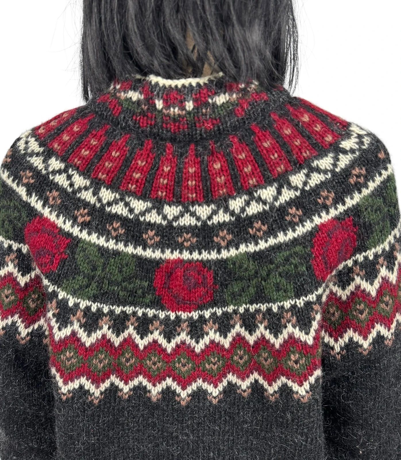 Woolrich Woolen Mills Woolrich Wool Sweater Handknit Vintage Button Up size L Size L / US 10 / IT 46 - 10 Thumbnail