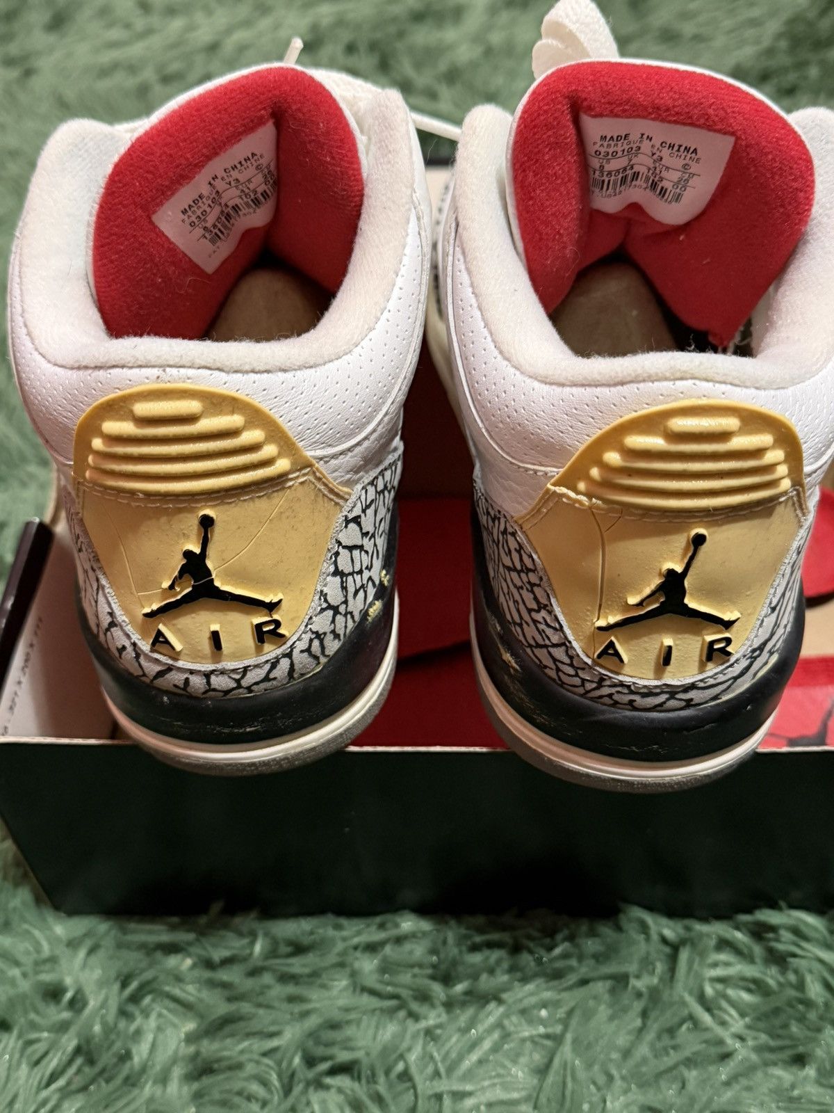 Nike jordan retro 3 white cement 2003 Size US 8 / EU 41 - 2 Thumbnail