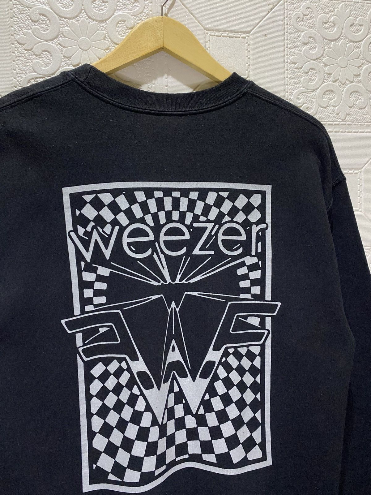 Band Tees × Vintage Vtg Weezer Flying W Sweatshirts Size US M / EU 48-50 / 2 - 5 Thumbnail