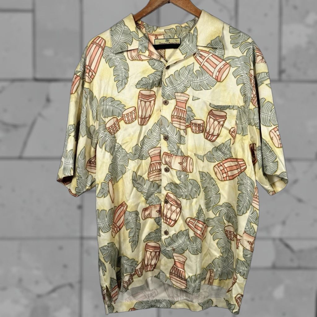 Tommy Bahama VINTAGE Tommy Bahama Drum Print Hawaiian Shirt Mens Size M Size US M / EU 48-50 / 2 - 1 Thumbnail