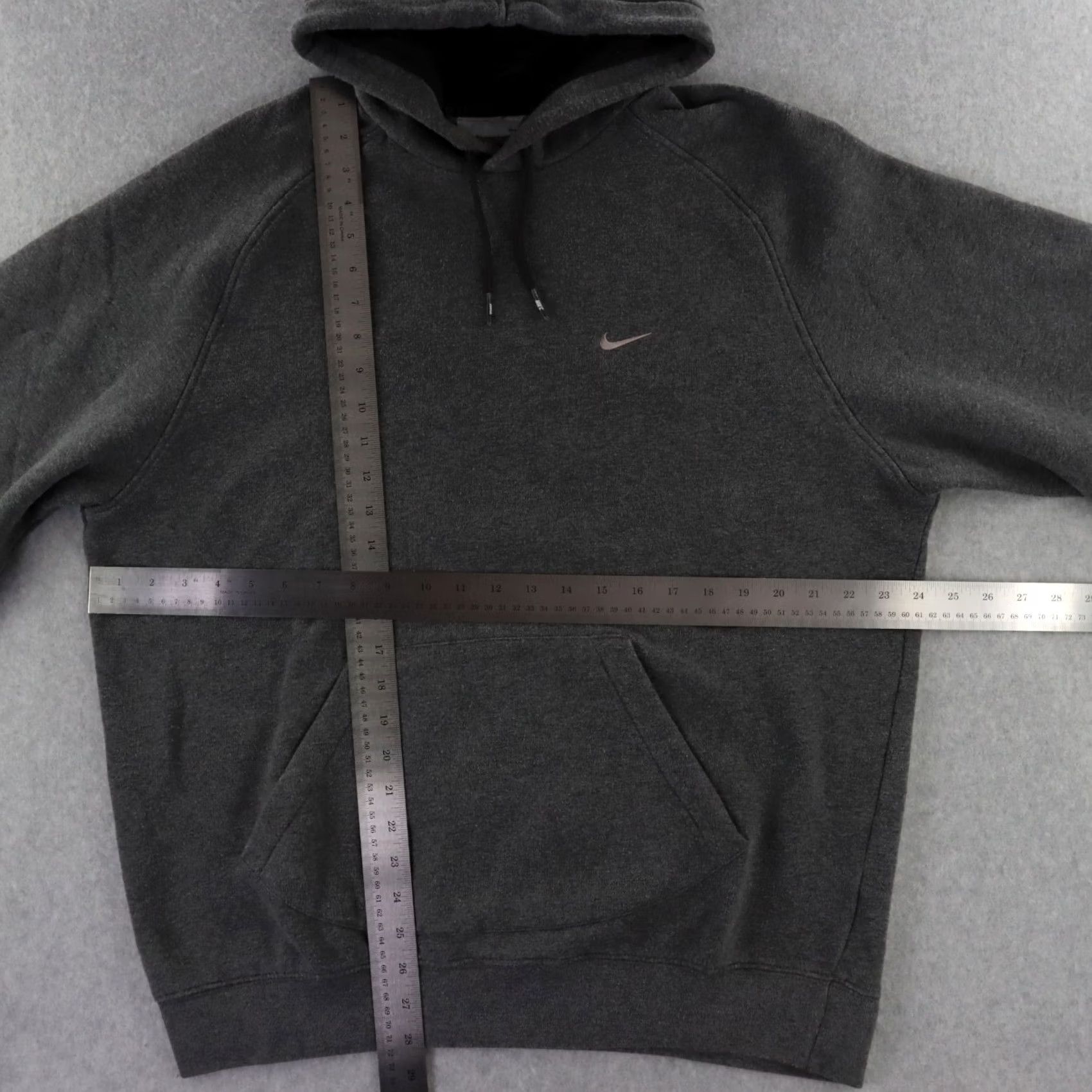 Nike Vintage Nike Hoodie Size Large Gray Y2K Charcoal RARE Size US L / EU 52-54 / 3 - 6 Thumbnail