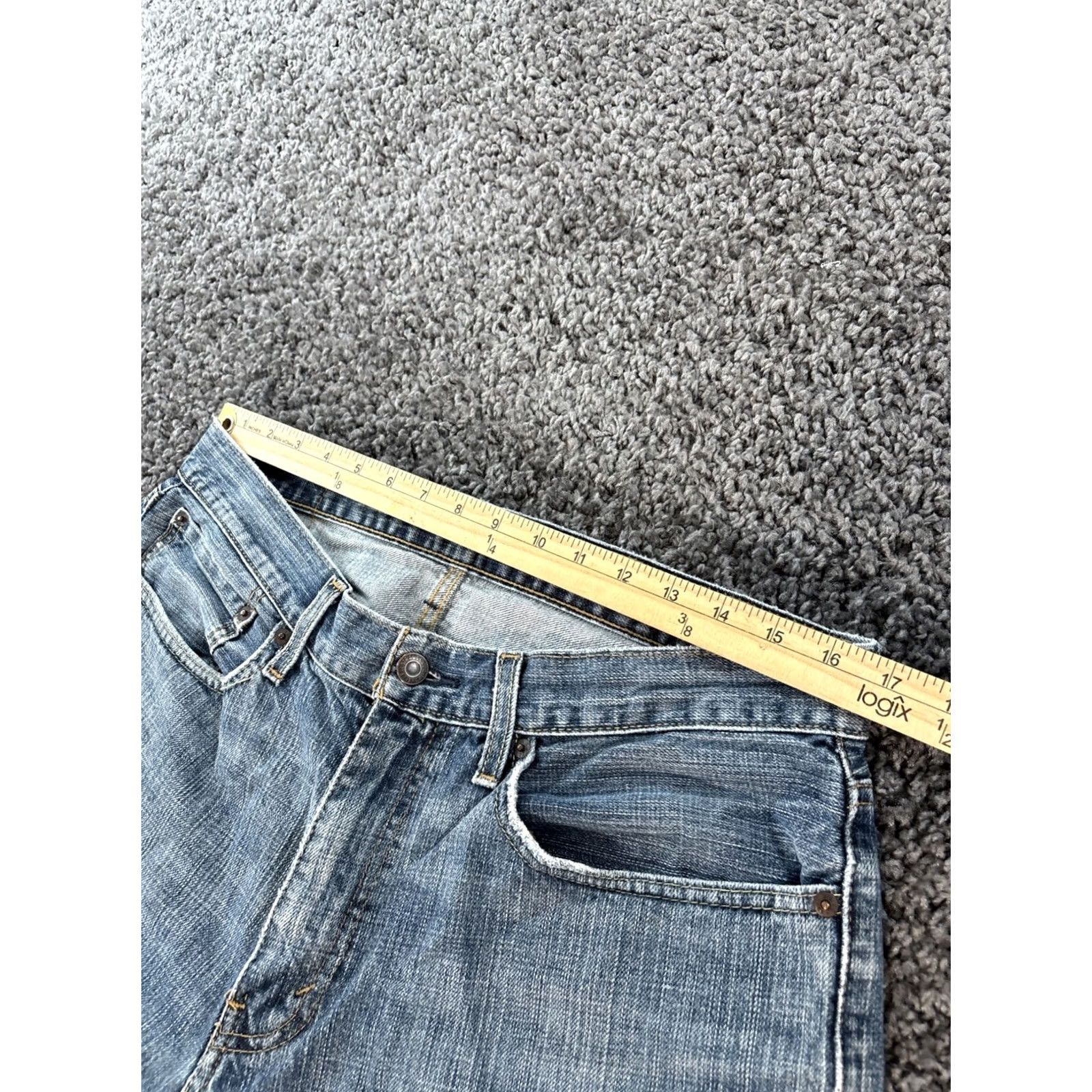 Levi's Levi's 559 Jeans Mens 34x32 Relaxed Straight Leg Denim Blue 90s Vintage Bohemian Western USA Modern Baggy Cotton Zipper Pocket 5-Pocket Design Size US 34 / EU 50 - 4 Thumbnail
