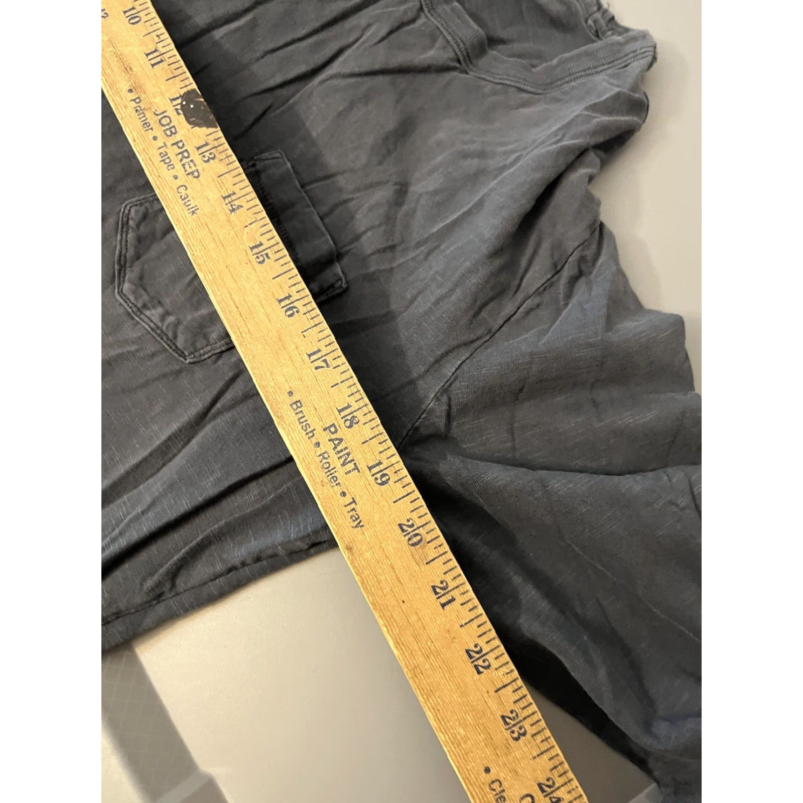 Gap Gap Men T-Shirt Crew Neck Long Sleeve Regular Fit Medium Gray Solid Gang era? wait Size US M / EU 48-50 / 2 - 5 Thumbnail