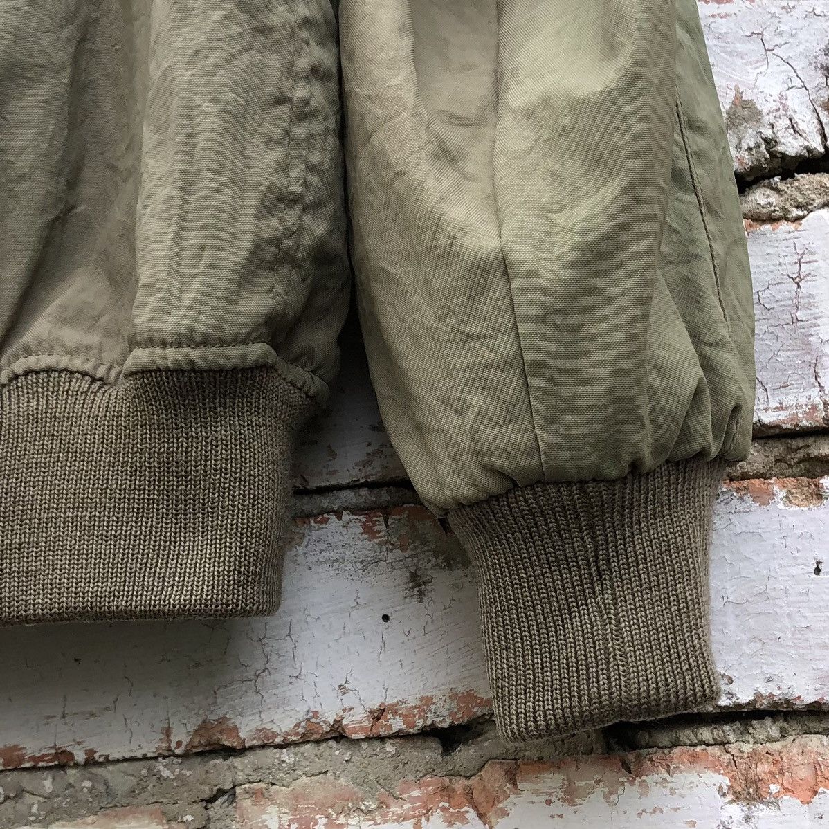 Jantzen Vintage Jantzen Sun Faded Bomber Jacket Size US M / EU 48-50 / 2 - 15 Thumbnail