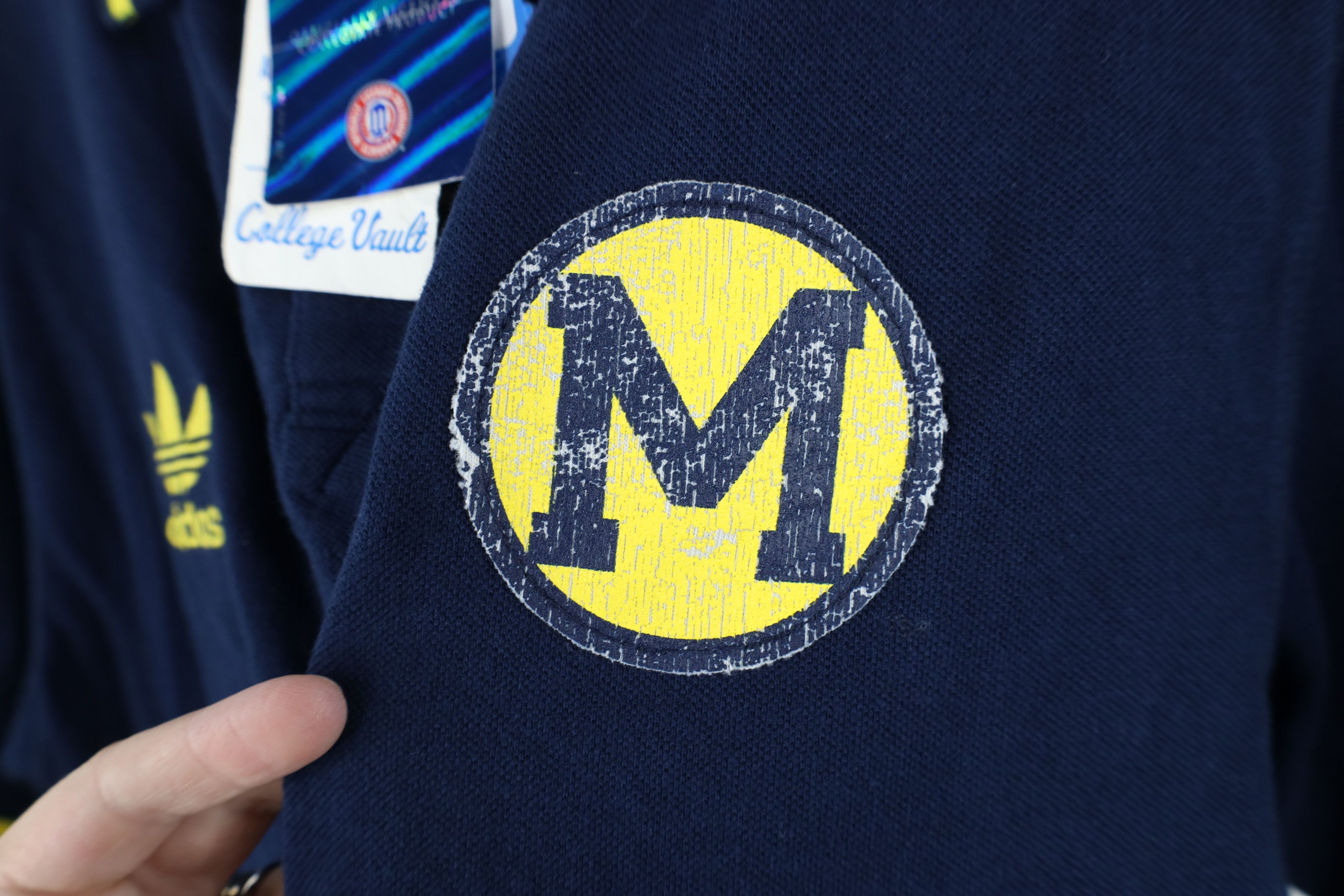 Adidas Deadstock Retro Y2K Adidas University of Michigan Polo Shirt Size US S / EU 44-46 / 1 - 4 Thumbnail