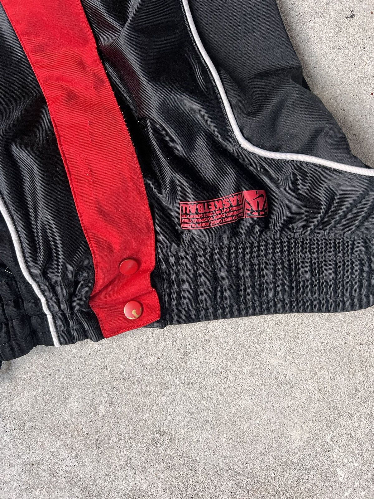 Nike Rare Vintage Nike Pants Black Size US 32 / EU 48 - 8 Thumbnail