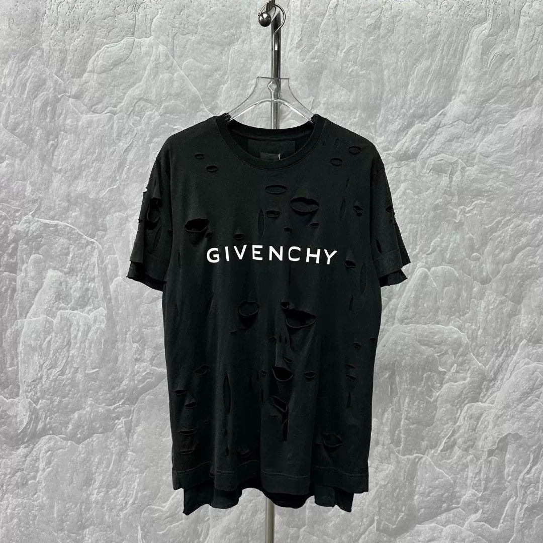 Givenchy givenchy distressed graphic short sleeve t-shirt Size US XS / EU 42 / 0 - 1 Thumbnail