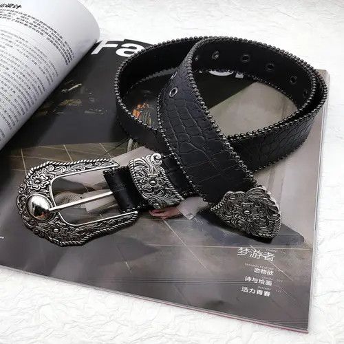 Vintage Black Crocodile Pattern Belt with Decorative Silver Buckle Size ONE SIZE - 3 Thumbnail