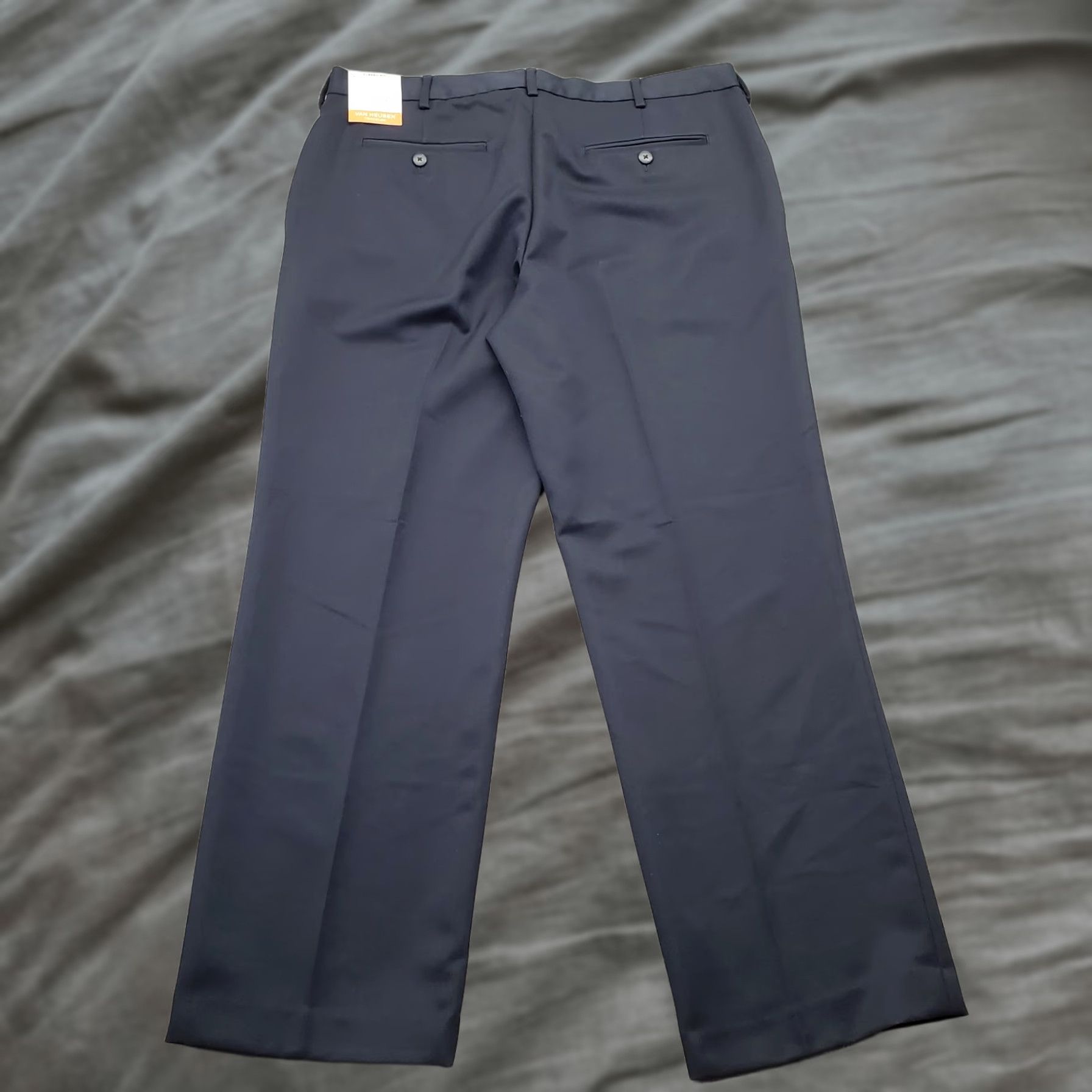 Van Heusen Van Heusen Traveler Pants Mens 36x30 Navy Premium Non-Iron Classic Straight Leg Pants Mens Size 36 Navy White? Size US 36 / EU 52 - 1 Thumbnail