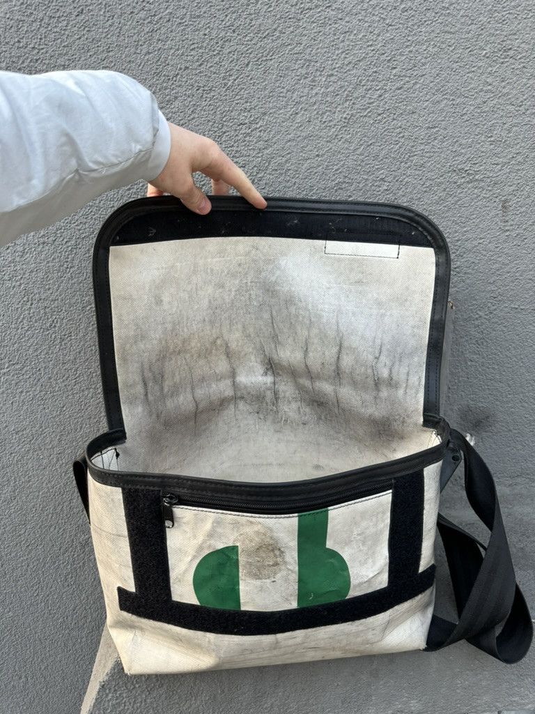 Freitag × Japanese Brand × Vintage FREITAG F42 6 Webstripe Messenger Shoulder Bag Red Green Size ONE SIZE - 12 Thumbnail