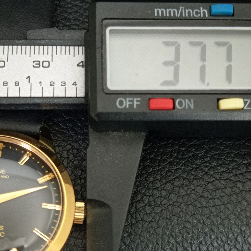 Other VINTAGE MONTINE HAND-WINDING SWISS MENS WATCH a444157 Size 38 - 7 Thumbnail