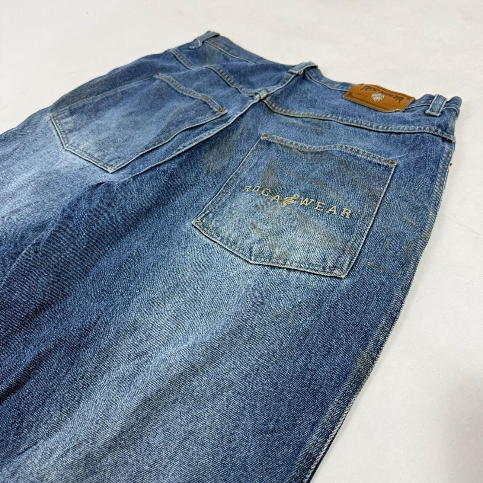 Diesel × Japanese Brand × Vintage Vintage y2k rocawear faded baggy wide leg embroidered jeans Size US 36 / EU 52 - 2 Thumbnail