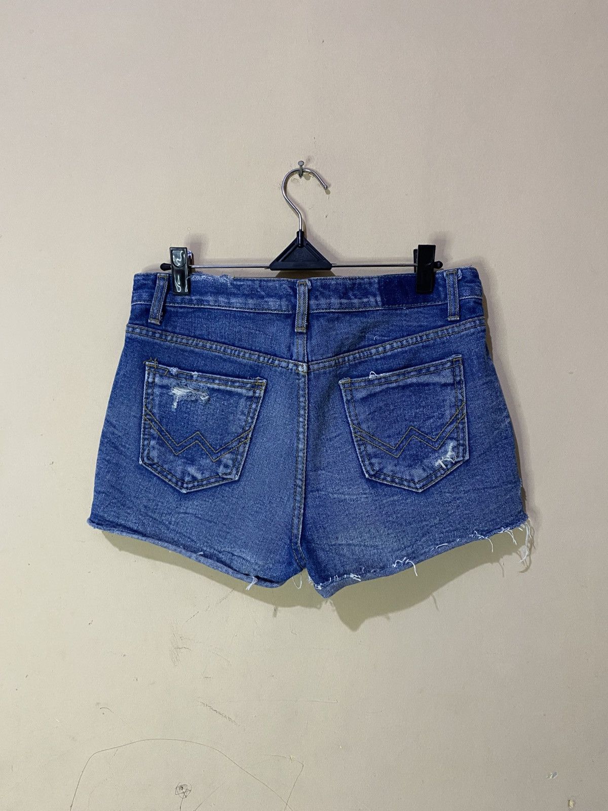 Acne Studios Bliss Merci Paw13 Distressed Short Denim