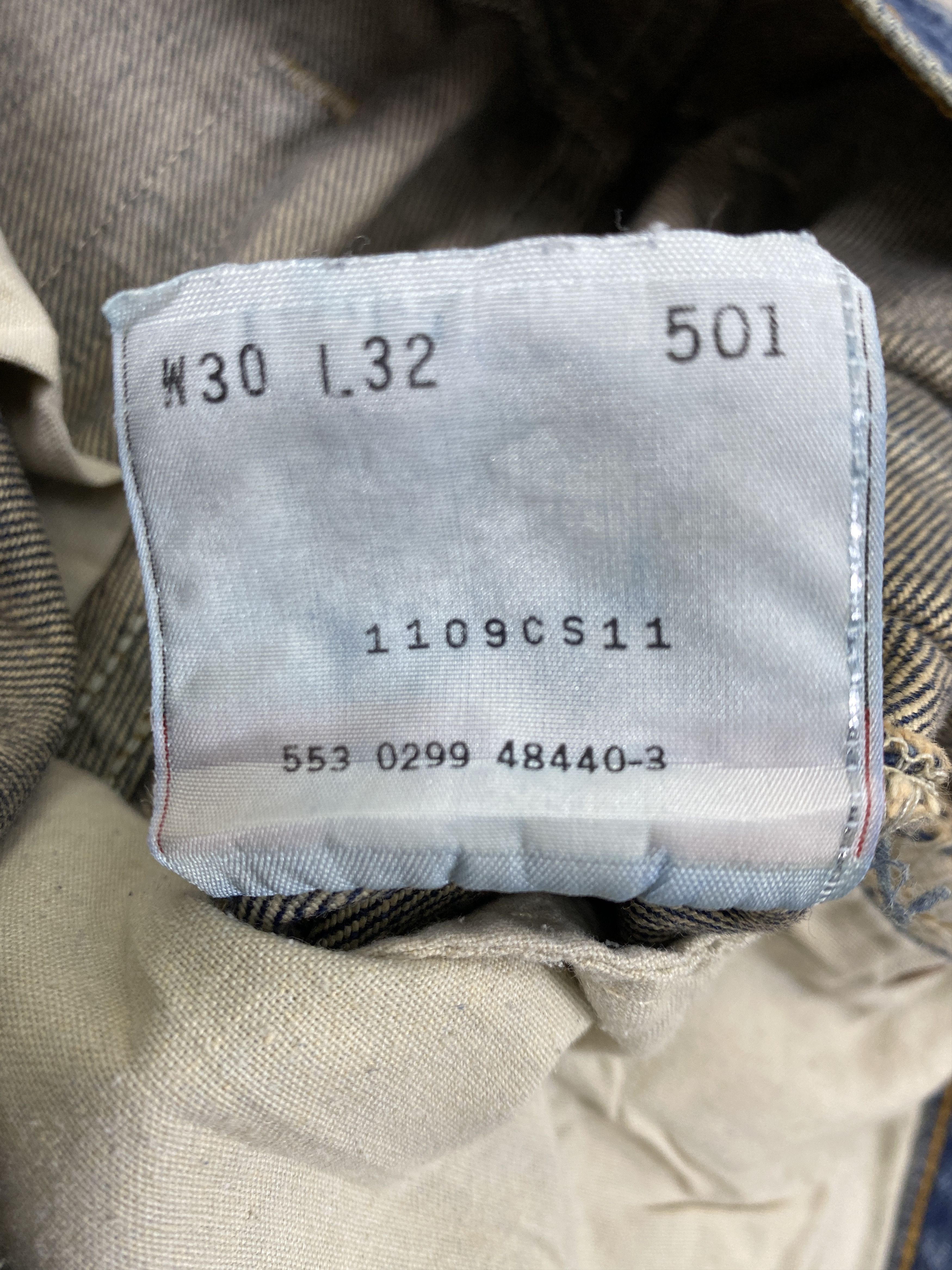 Levi's Vintage Clothing Distressed Blue Vintage Levi's 501 Jeans 29x27.5- JN3862 Size US 29 - 10 Thumbnail