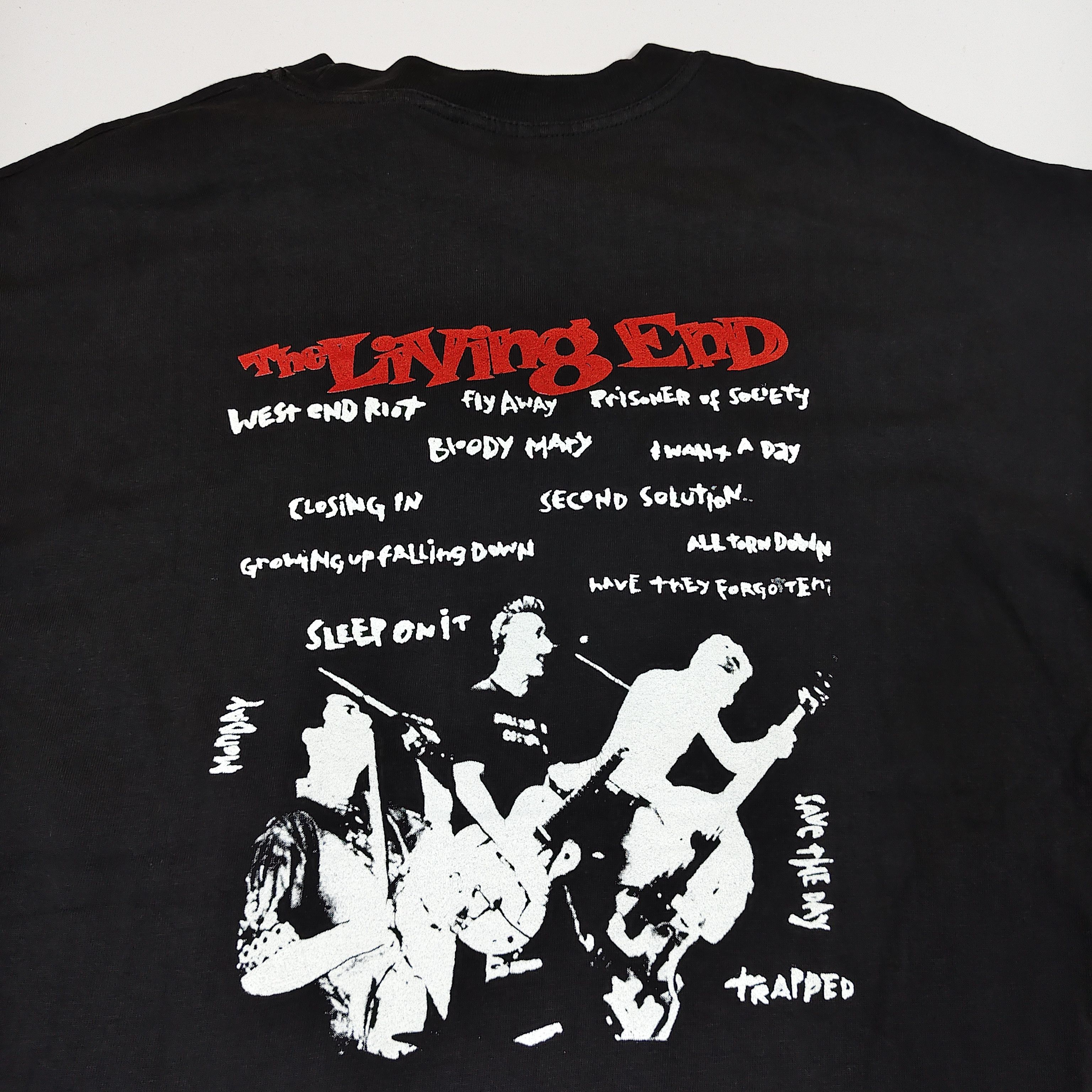 Band Tees 1998 The Living End Debut Album Punk Psychobilly Band #E Size US L / EU 52-54 / 3 - 4 Thumbnail