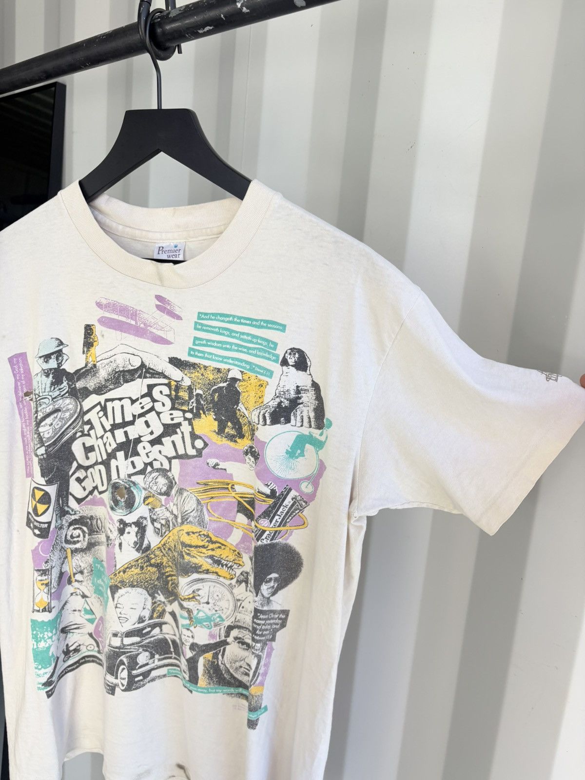 Vintage Thrashed Jesus Times Change God Doesnt Epistles Shirt GRUNGE Size US L / EU 52-54 / 3 - 2 Thumbnail