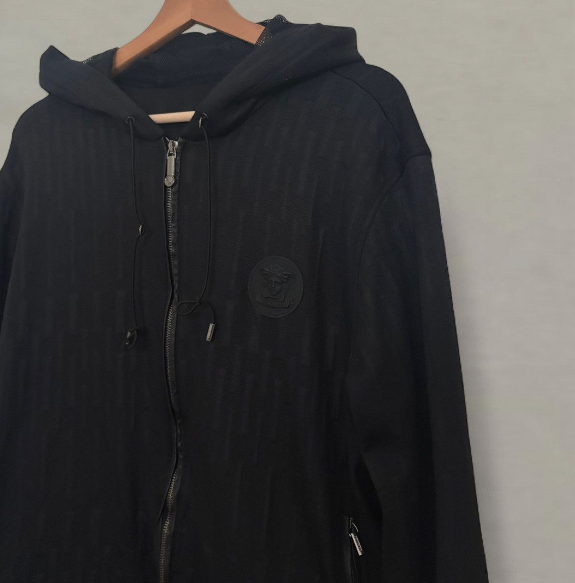 Versace Vintage Versace Medusa Insignia Zip-Up Sweatshirt Jacket Size US M / EU 48-50 / 2 - 2 Thumbnail