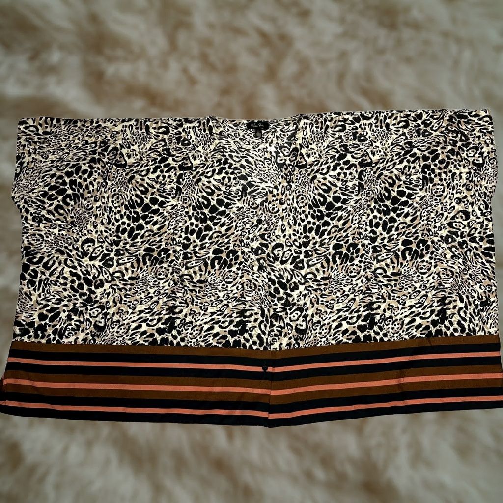 Melissa Melissa Paige Women's Brown Leopard Print Relaxed Shirt Top Blouse Sz S/M Size S / US 4 / IT 40 - 1 Thumbnail