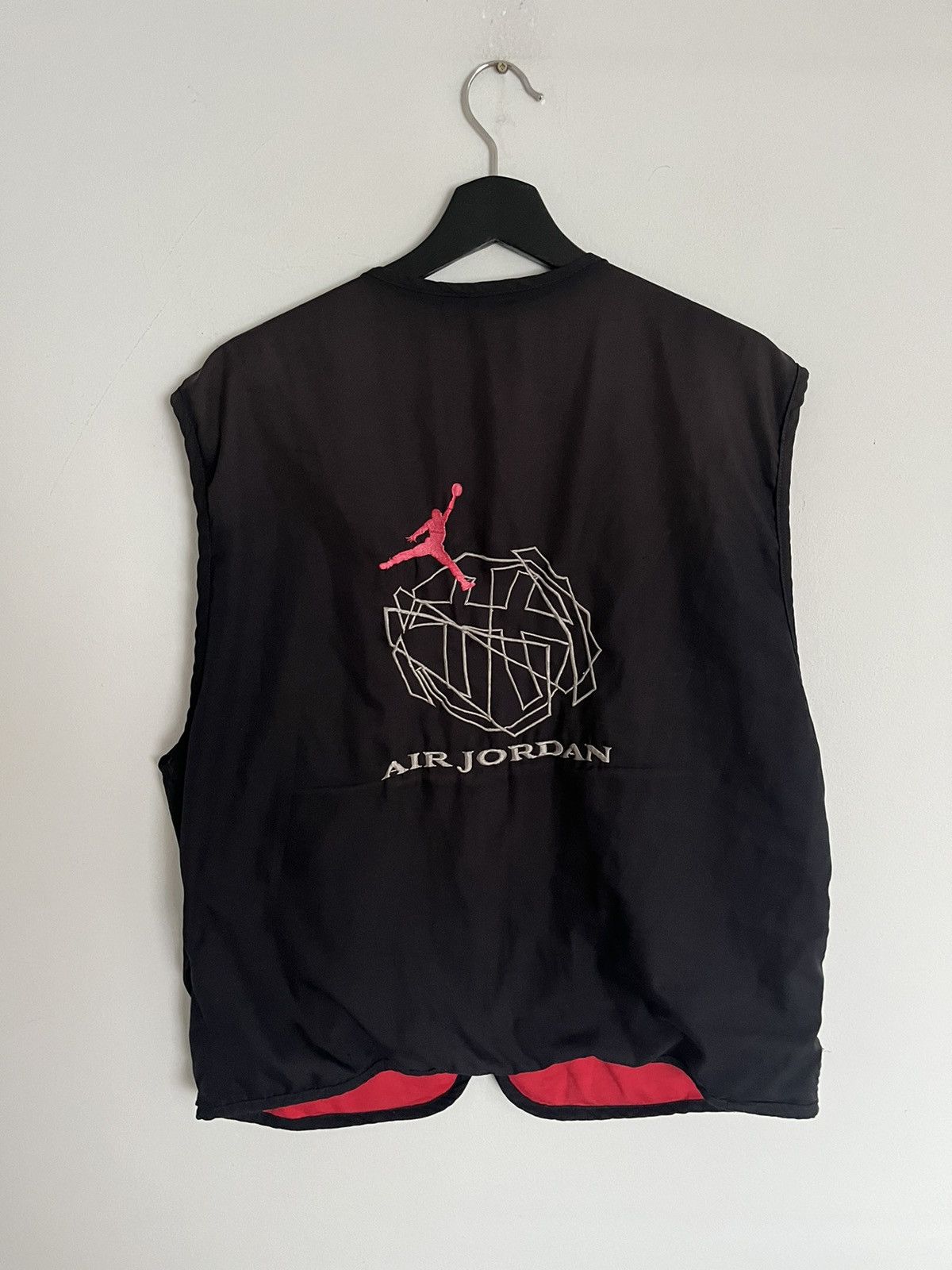 Jordan Brand × Nike × Vintage Vintage Jordan Nike 90s vest Size US M / EU 48-50 / 2 - 2 Thumbnail