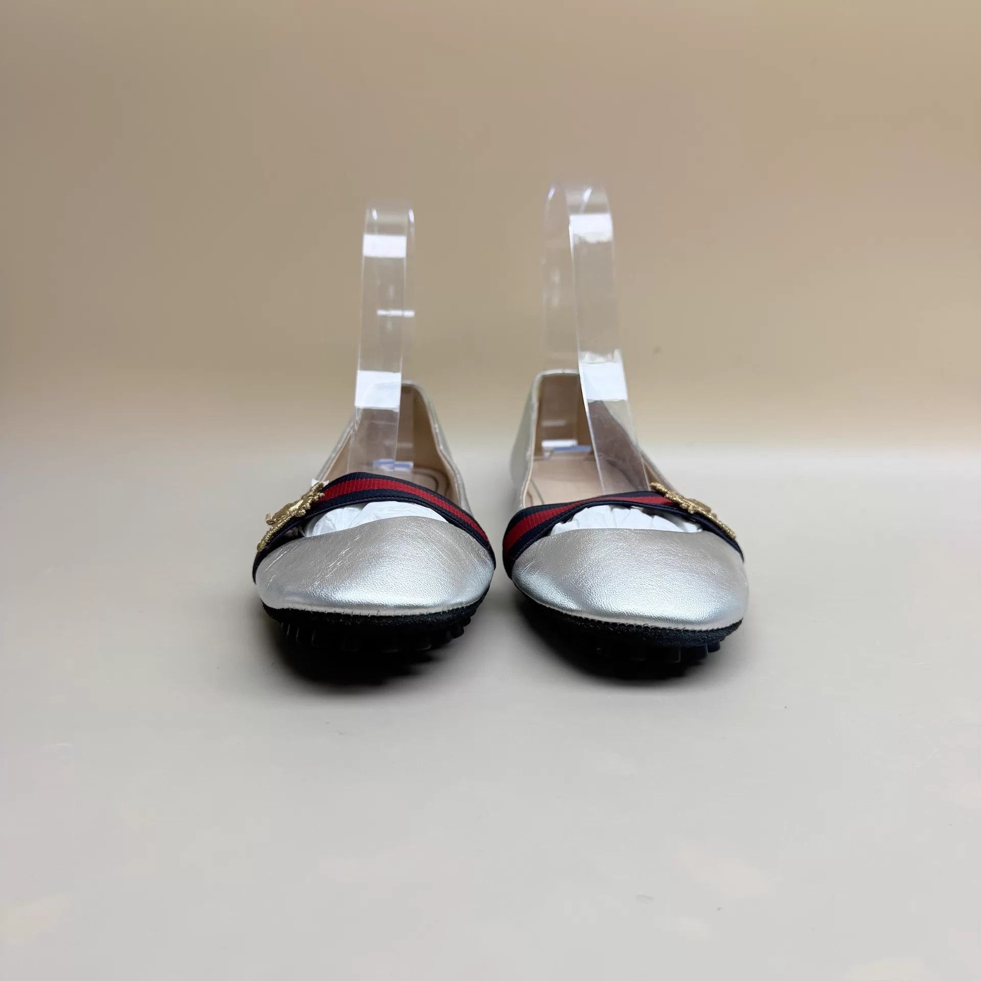 Gucci GUCCI Silver Bee Strap Low Heel EU 35.5 99 New Size US 5 / IT 35 - 2 Thumbnail