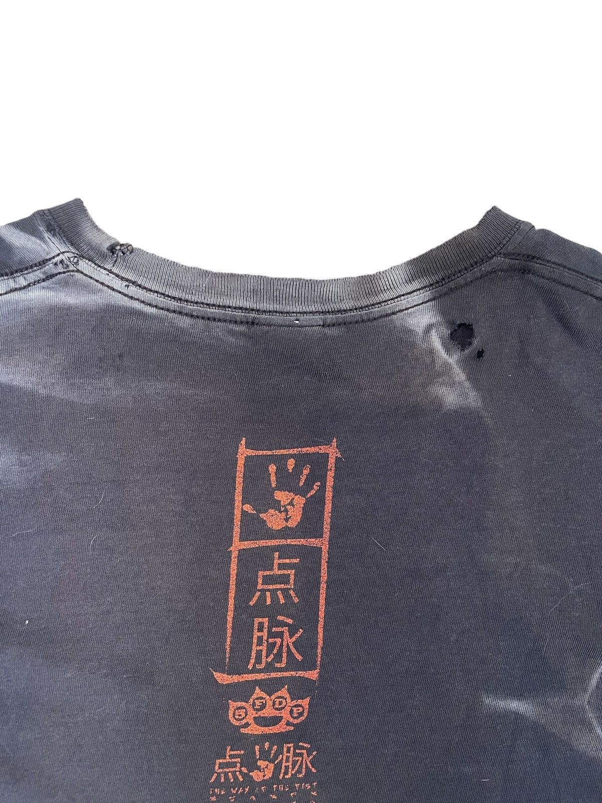 Band Tees × Vintage Properly Trashed Five Finger Death Punch Band tee Size US XL / EU 56 / 4 - 8 Thumbnail
