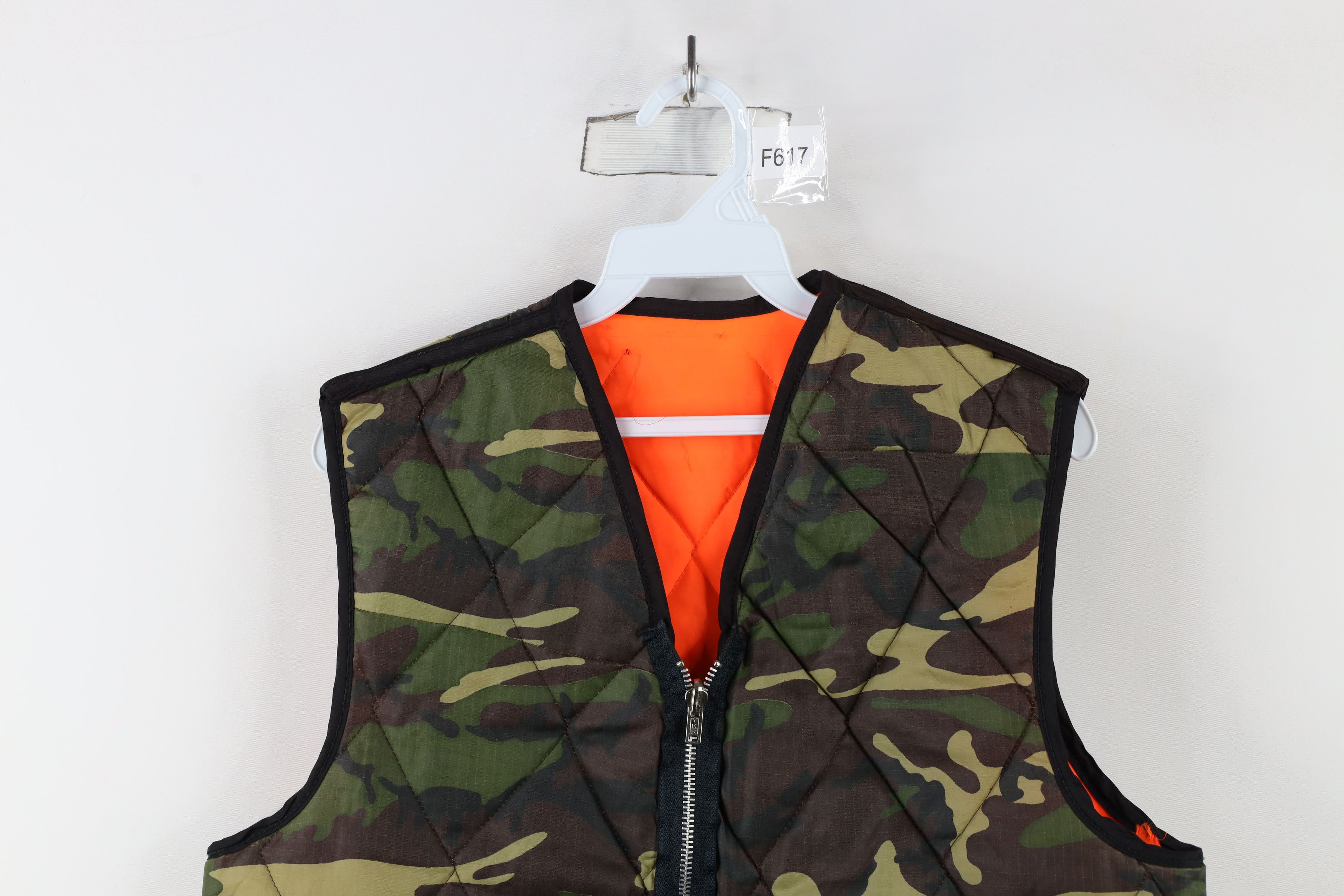 Vintage Vintage 70s Streetwear Reversible Camouflage Vest Jacket Size US M / EU 48-50 / 2 - 2 Thumbnail