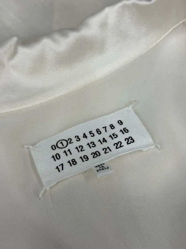 Maison Margiela Maison Margiela White silk stitched lace fake two-piece sh Size XS / US 0-2 / IT 36-38 - 4 Thumbnail