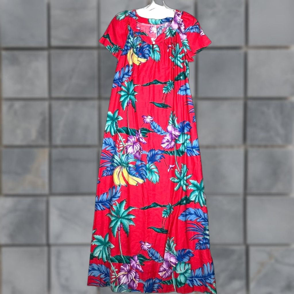Hilo Hattie Dress Womens Medium Red Floral Hawaiian Tropical Vintage Maxi Midi Short Sleeve V-Neck Pullover Casual Travel Everyday