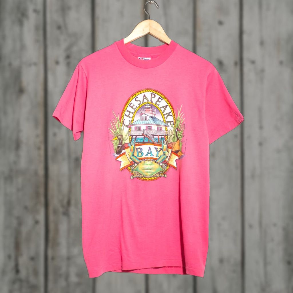 Hanes VINTAGE Chesapeake Bay Misprint T-Shirt Hanes Medium Pink Unisex Adults Short Sleeve 1980s Mens Womens Boys Girls Size US M / EU 48-50 / 2 - 1 Thumbnail