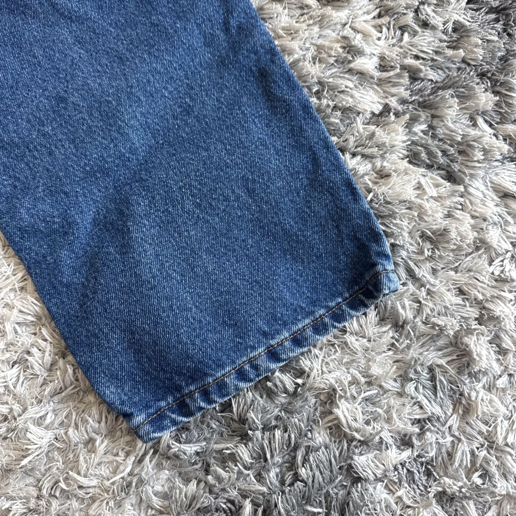 Levi's VINTAGE Levi’s Signature Relaxed Fit Jeans 36x32 Blue Denim Men Y2K Jeans Mens Size US 36 / EU 52 - 2 Thumbnail