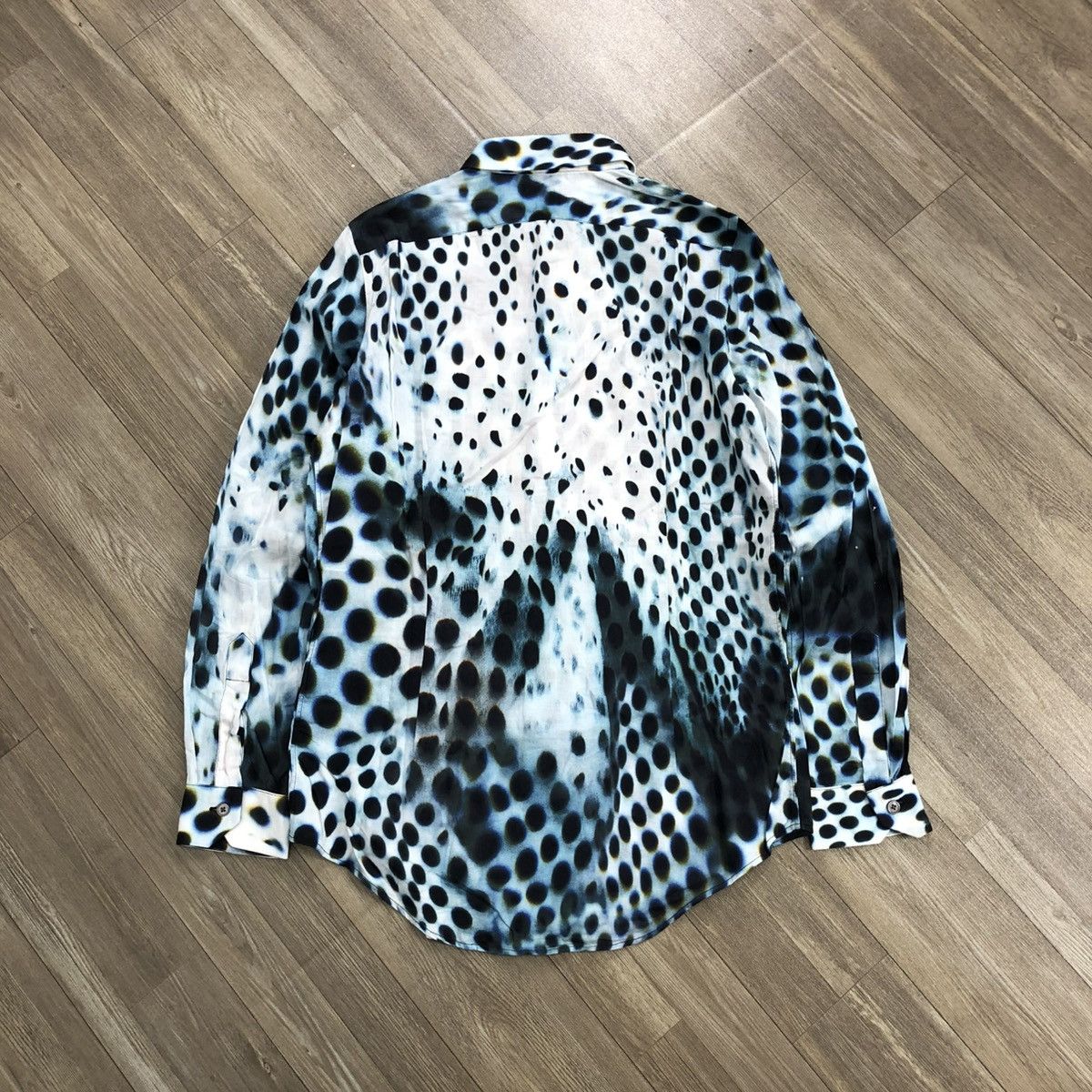 Designer × Paul Smith Luxury Paul Smith Mainline Leopard 3D Print Button Up Shirt Size US M / EU 48-50 / 2 - 15 Thumbnail